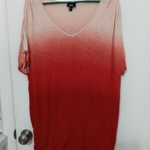 Mossimo Short Sleeve Ombre Stretch Pullover. Ruching at sides XXL